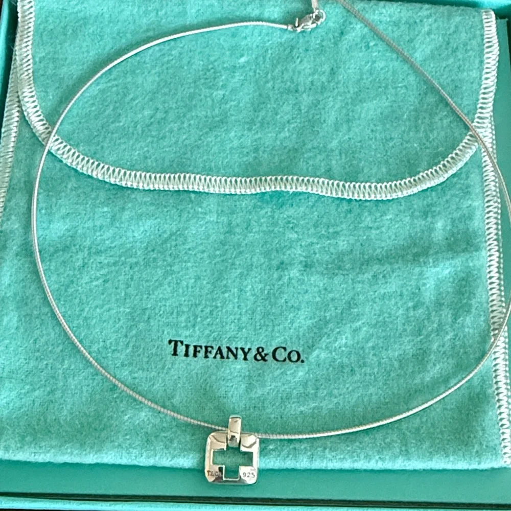 Tiffany & Co. Cross Cutout Pendant Omega Chain Necklace